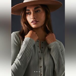By Anthropologie Ribbed Henley Green size small